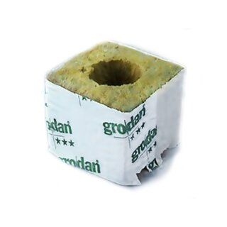 Grodan Kulturblock 7,5 x 7,5 x 6,5 cm gr. Loch